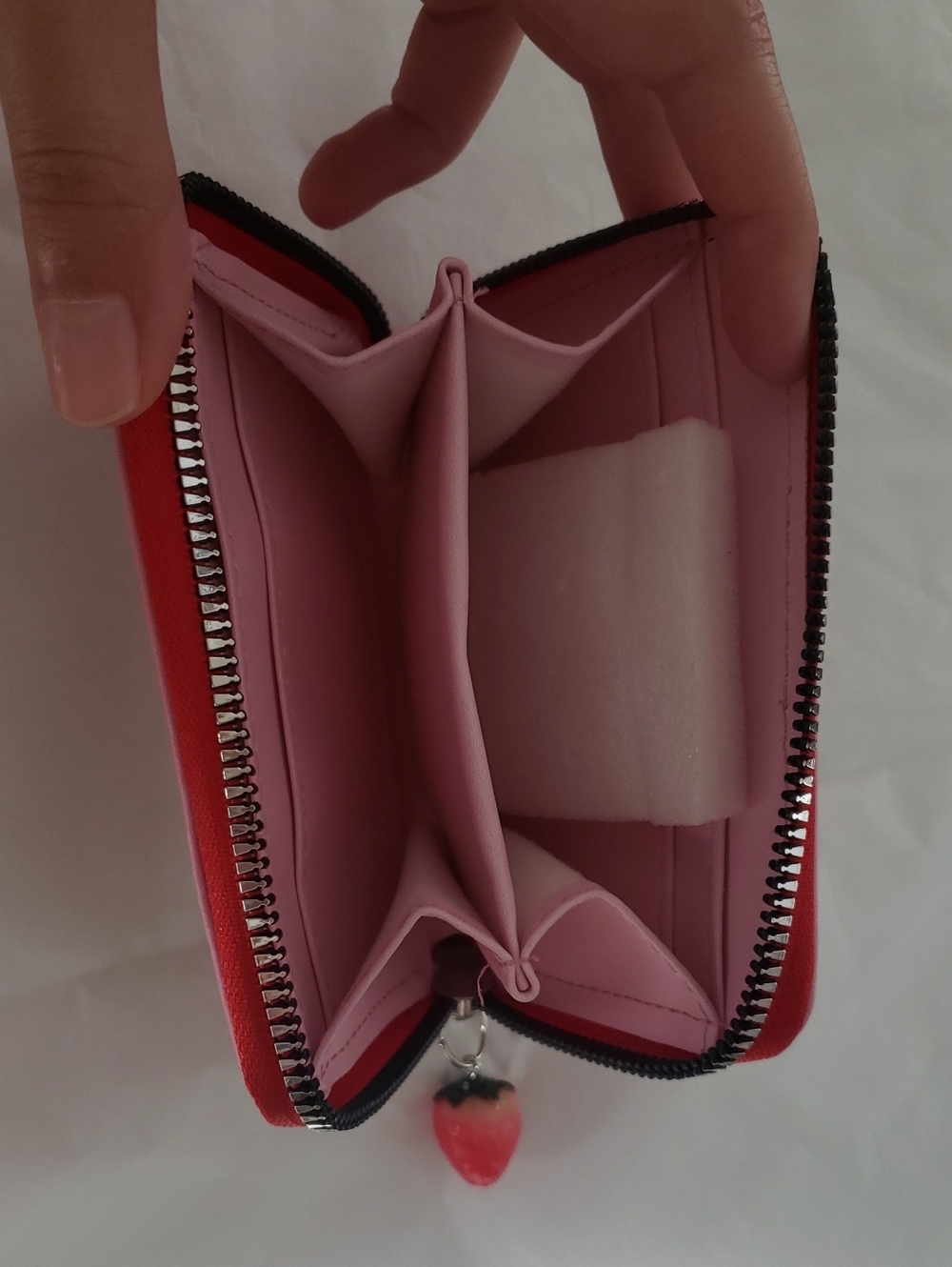 🍓Strawberry Shortcake Pink Wallet with Strawberry Charm 🍓 - Picture 4 of 4